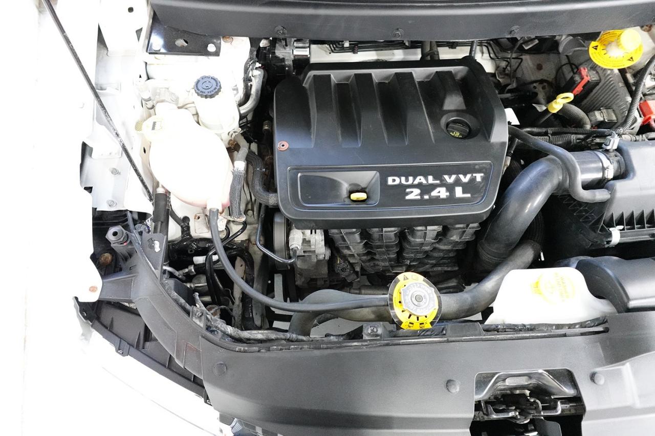 2016 Dodge Journey DEALER MAINTAIN,NO ACCIDENT,ONE OWNER,4 CYL Photo