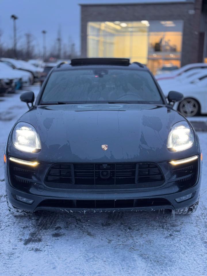 2017 Porsche Macan GTS - Photo #3