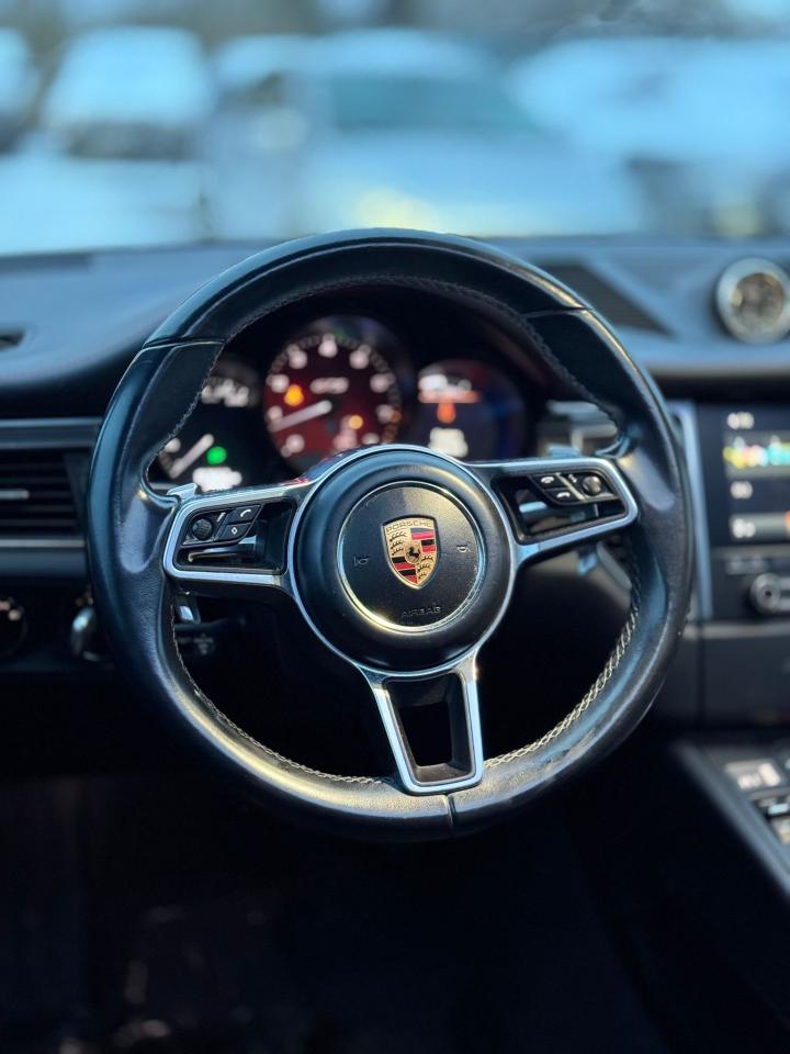2017 Porsche Macan GTS - Photo #8