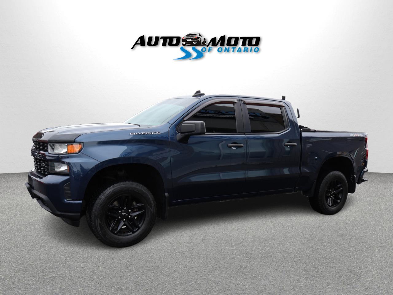 2021 Chevrolet Silverado 1500 V8 CUSTOM CREW 4WD CERTIFIED *CHEVROLET MAINTAIN* CAMERA BLUETOOTH CRUISE ALLOYS - Photo #3