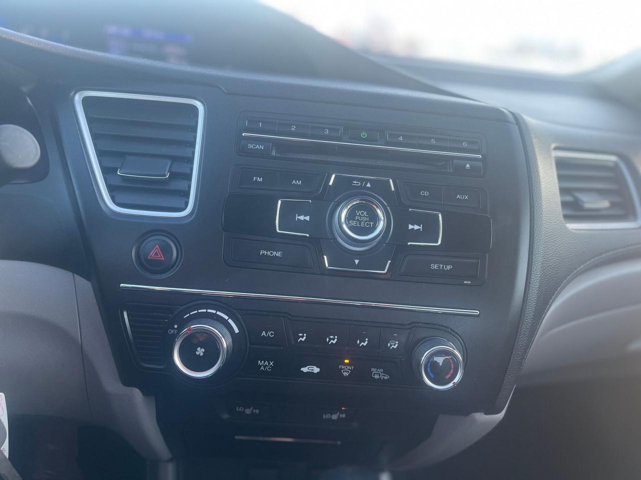 2015 Honda Civic 4dr Auto LX Photo