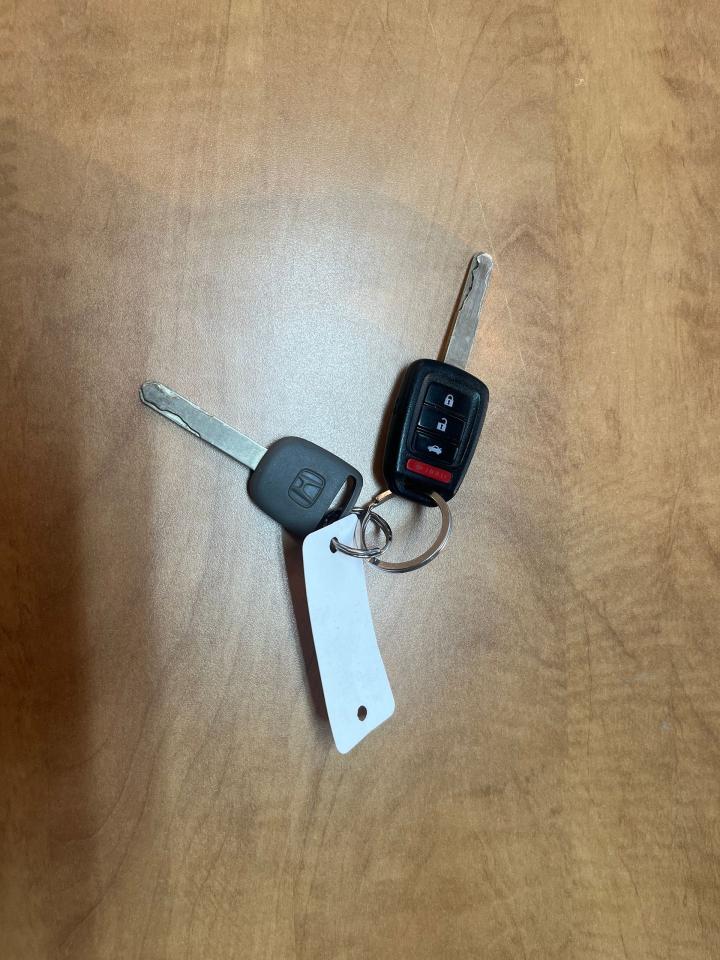 2015 Honda Civic 4dr Auto LX Photo