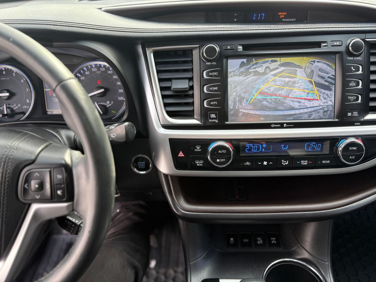 2015 Toyota Highlander LIMITED, 7 PASSENGERS,NAVIGATION,LEATHER,CERTIFIED Photo