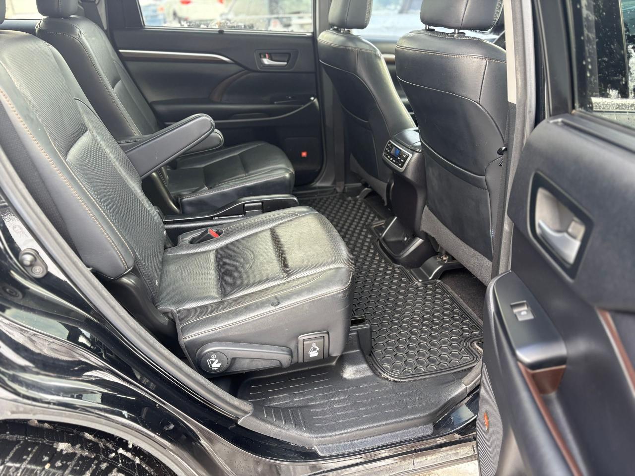 2015 Toyota Highlander LIMITED, 7 PASSENGERS,NAVIGATION,LEATHER,CERTIFIED Photo