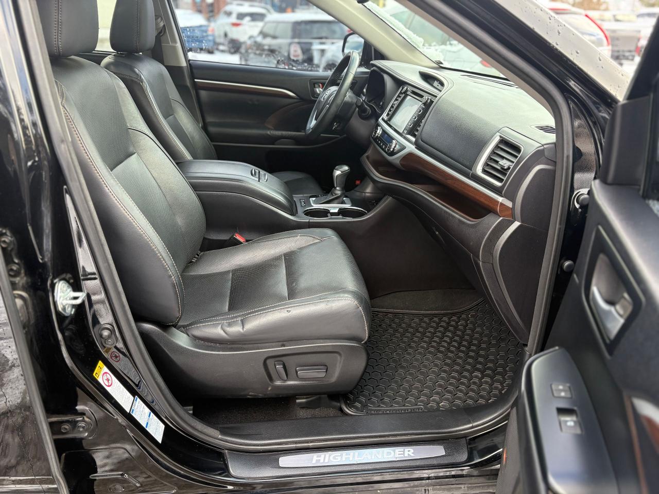 2015 Toyota Highlander LIMITED, 7 PASSENGERS,NAVIGATION,LEATHER,CERTIFIED Photo