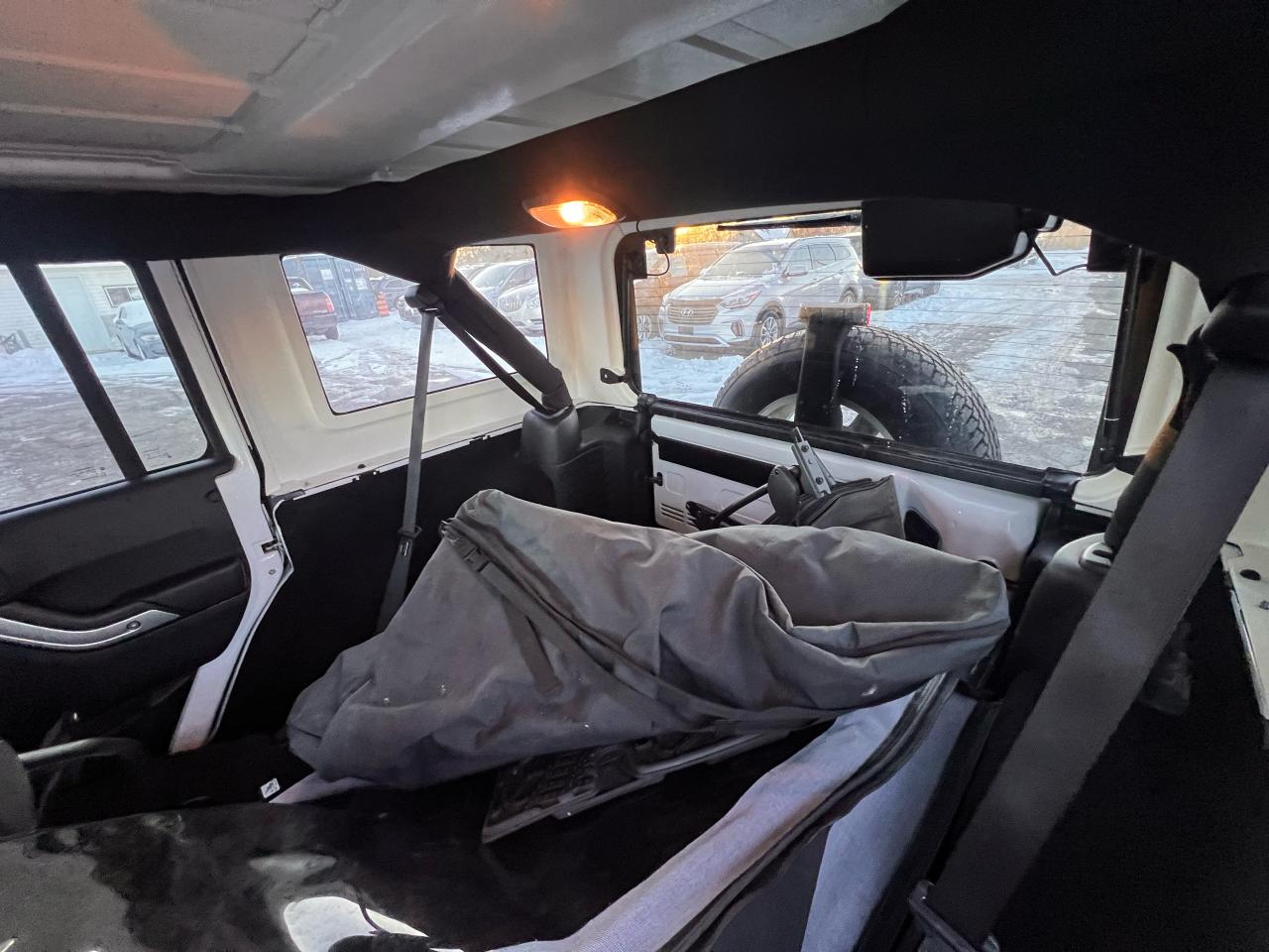 2015 Jeep Wrangler Sahara 4DR *CERTIFIED Photo17