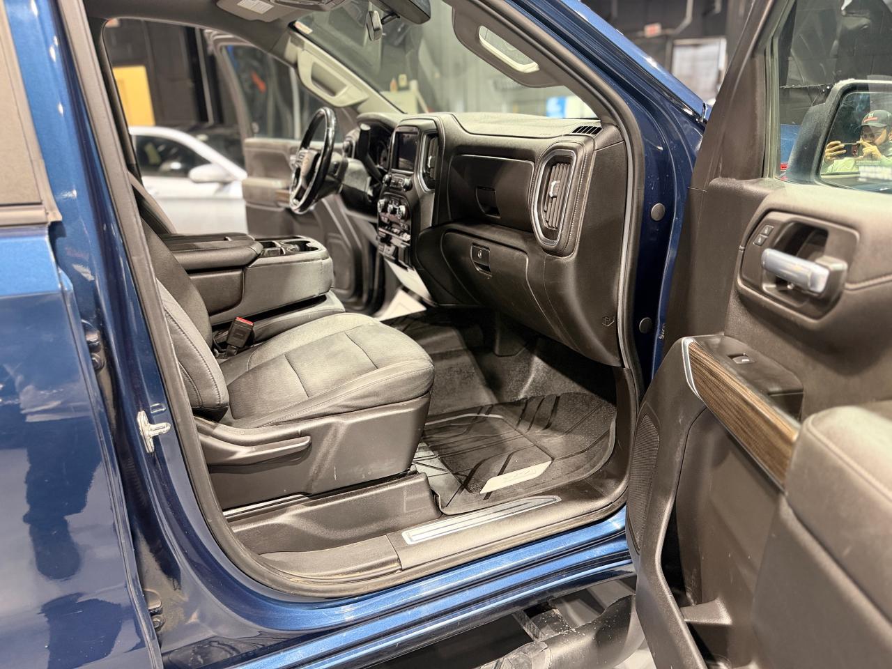 2019 Chevrolet Silverado 1500 LTL - Z71 - OFFROAD CONVINENCE PKG - Photo #12