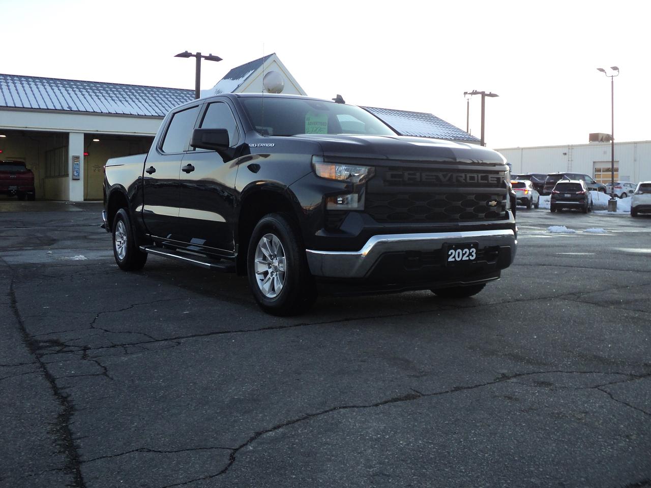 2023 Chevrolet Silverado 1500 WT CrewCab 4WD 5.3L8cyl 5'10"Box BackUpCam Photo4
