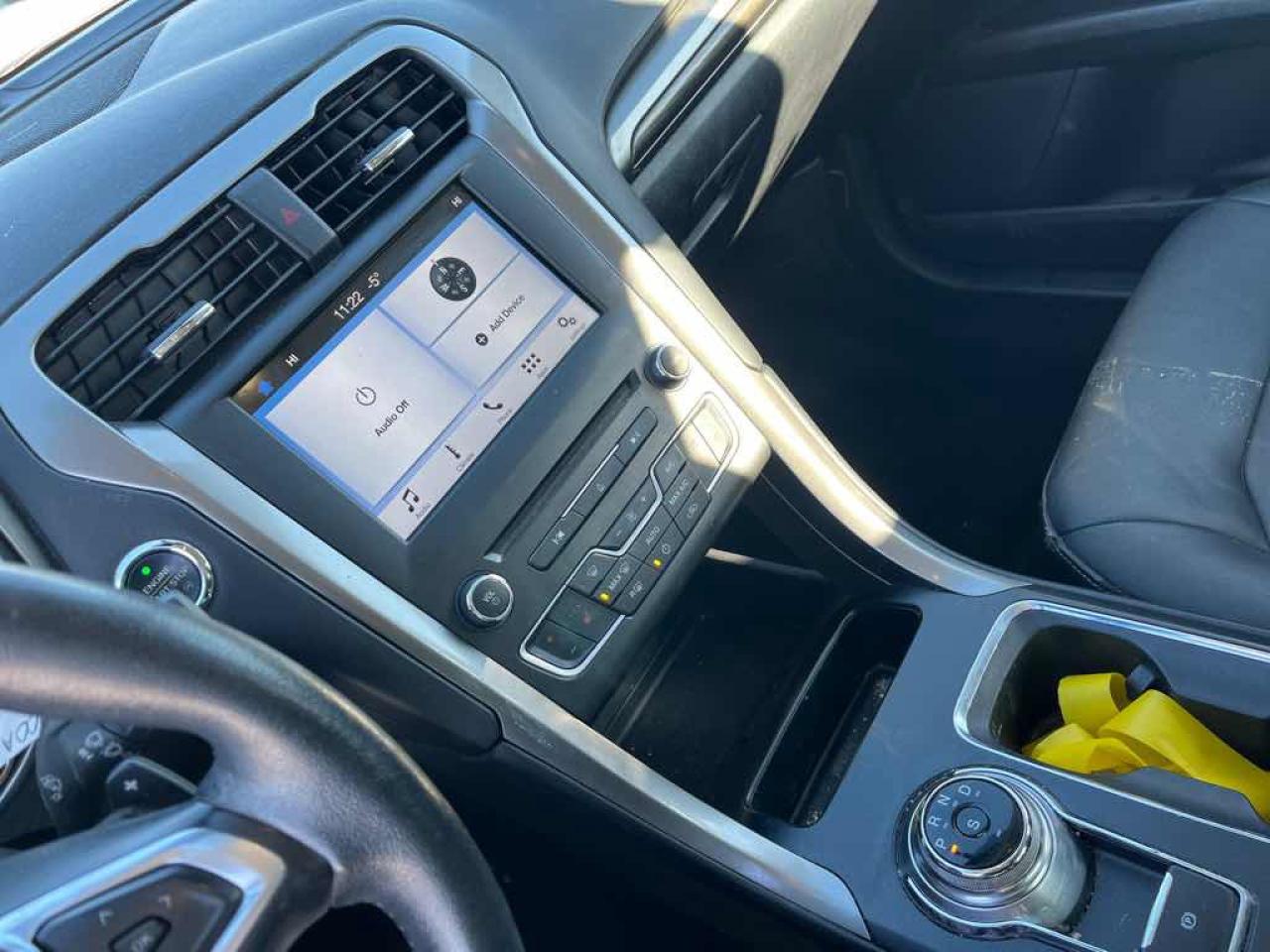 2017 Ford Fusion SE Photo