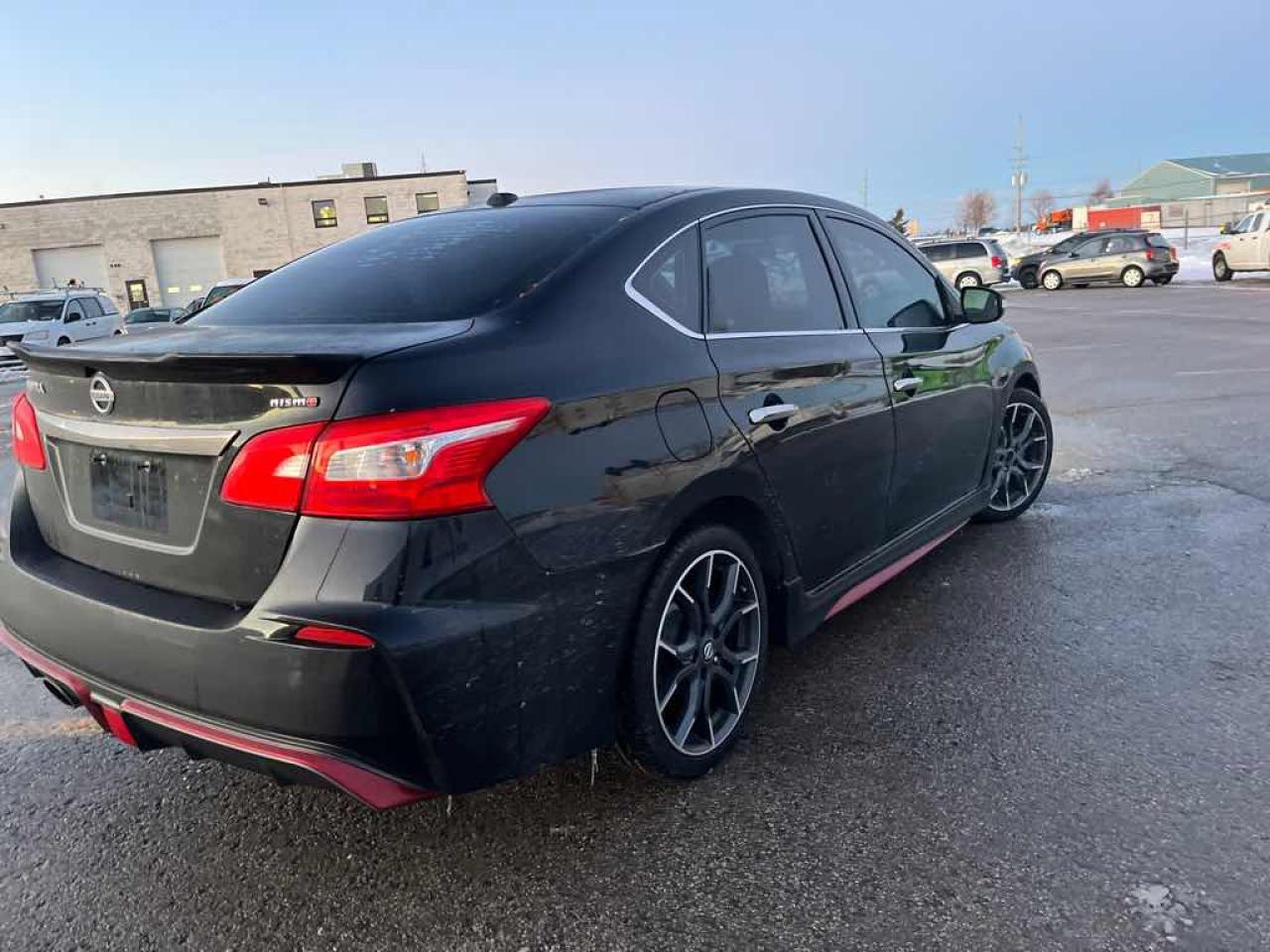 2017 Nissan Sentra NISMO Photo