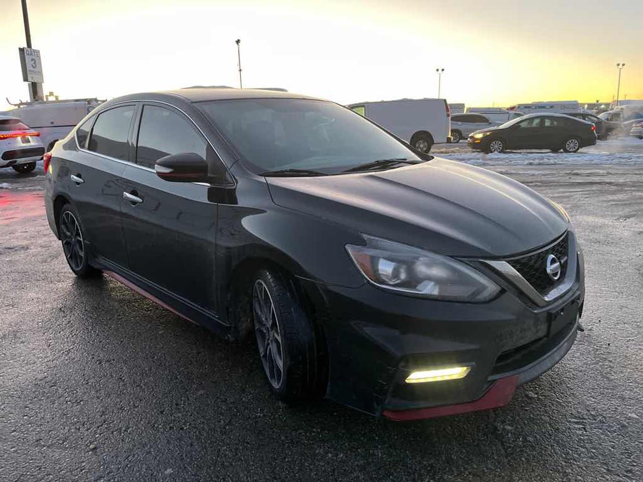 2017 Nissan Sentra NISMO Photo