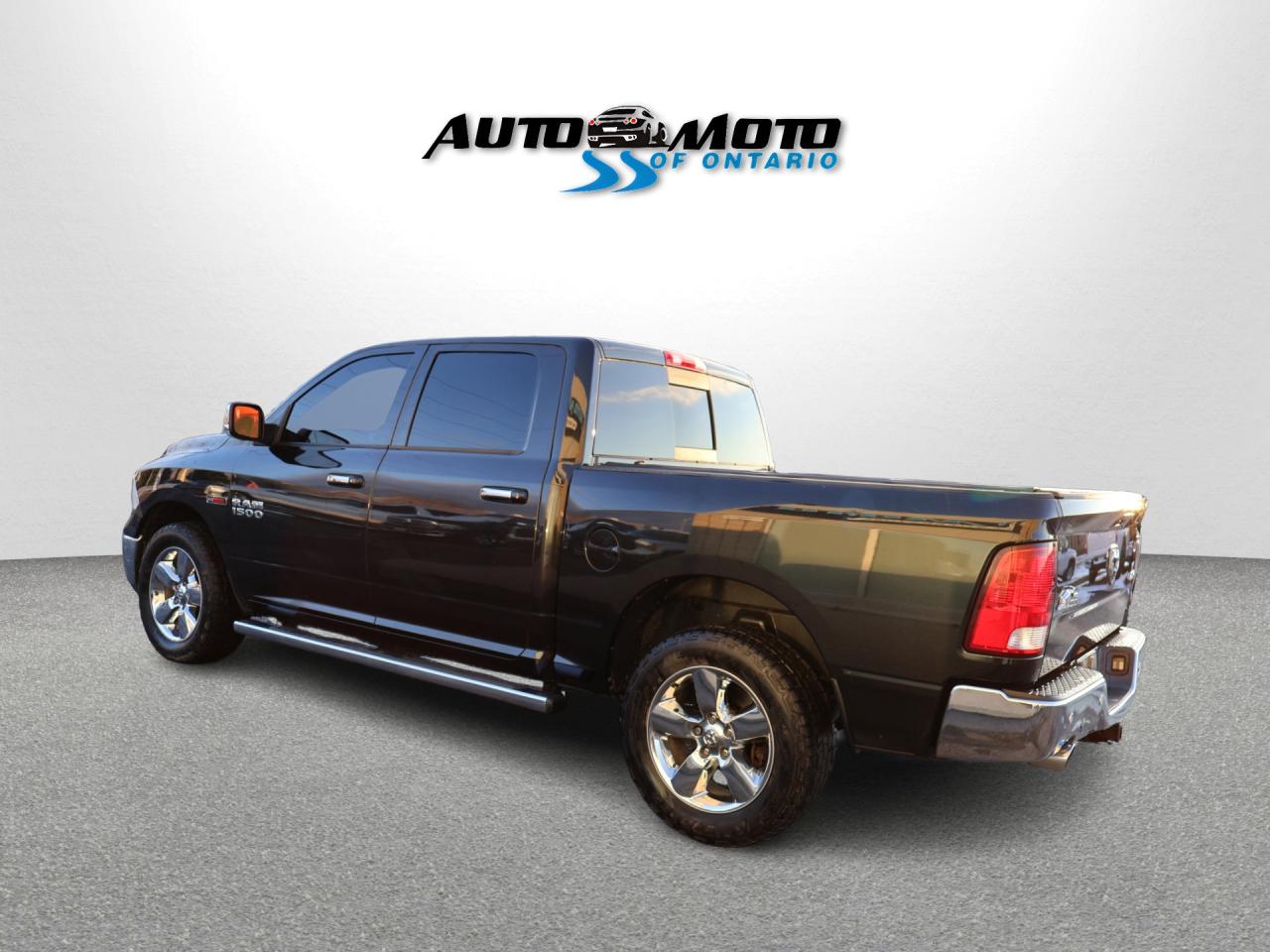 2017 RAM 1500 SLT-BIG HORN CERTIFIED 4WD *DIESEL*ACCIDENT FREE* CAMERA BLUETOOTH HEAT SEAT/STEERING CRUISE ALLOYS - Photo #4