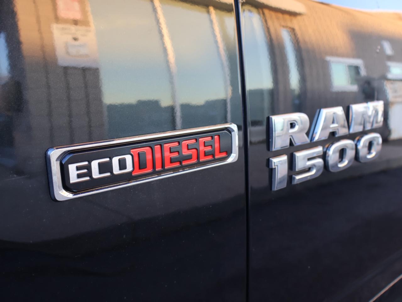 2017 RAM 1500 SLT-BIG HORN CERTIFIED 4WD *DIESEL*ACCIDENT FREE* CAMERA BLUETOOTH HEAT SEAT/STEERING CRUISE ALLOYS - Photo #33