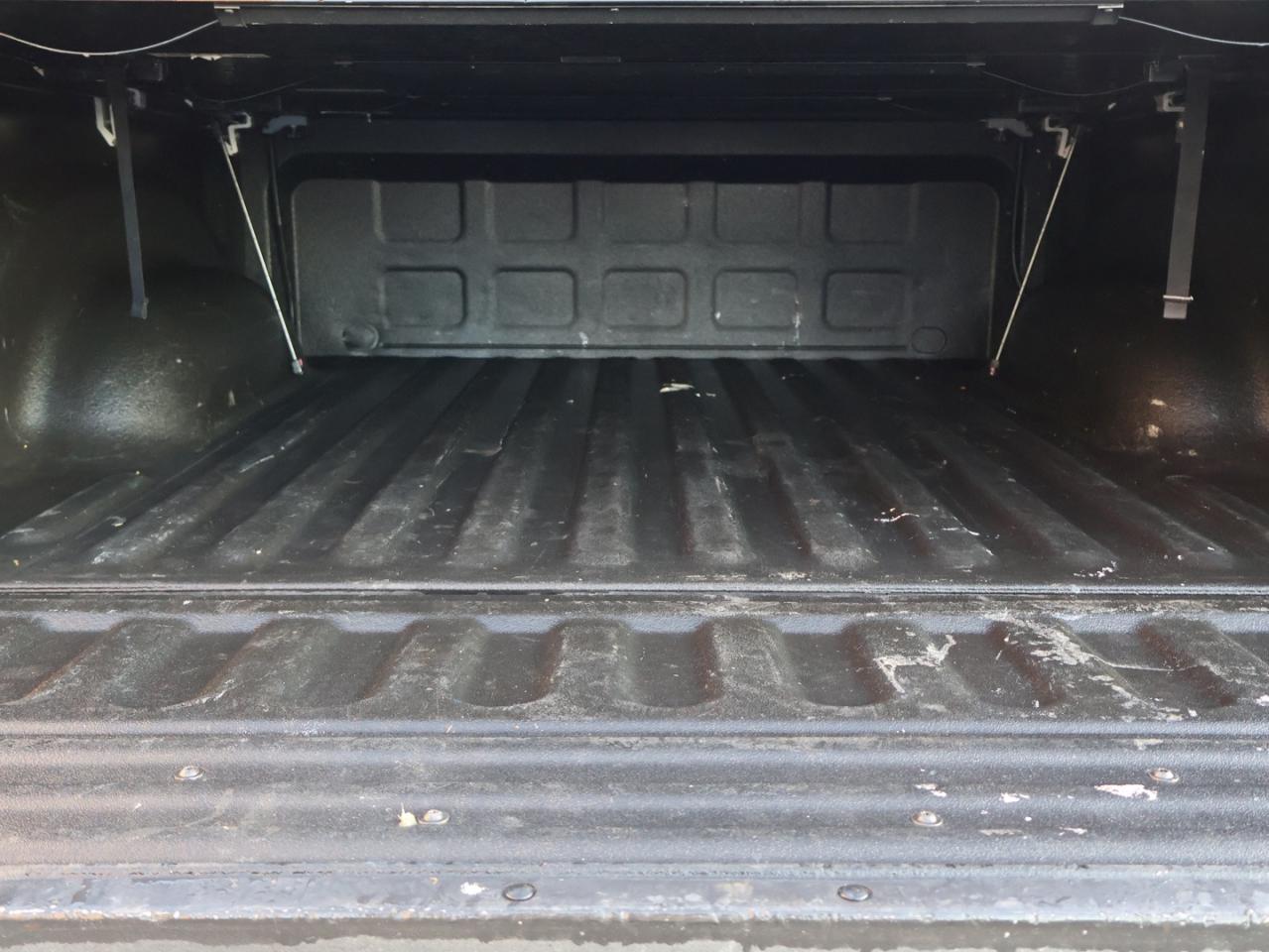 2017 RAM 1500 SLT-BIG HORN CERTIFIED 4WD *DIESEL*ACCIDENT FREE* CAMERA BLUETOOTH HEAT SEAT/STEERING CRUISE ALLOYS - Photo #36