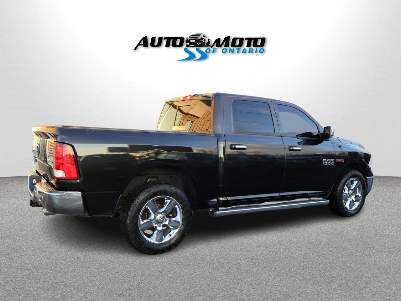 2017 RAM 1500 SLT-BIG HORN CERTIFIED 4WD *DIESEL*ACCIDENT FREE* CAMERA BLUETOOTH HEAT SEAT/STEERING CRUISE ALLOYS Photo