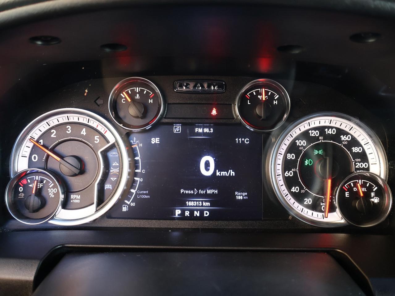 2017 RAM 1500 SLT-BIG HORN CERTIFIED 4WD *DIESEL*ACCIDENT FREE* CAMERA BLUETOOTH HEAT SEAT/STEERING CRUISE ALLOYS Photo