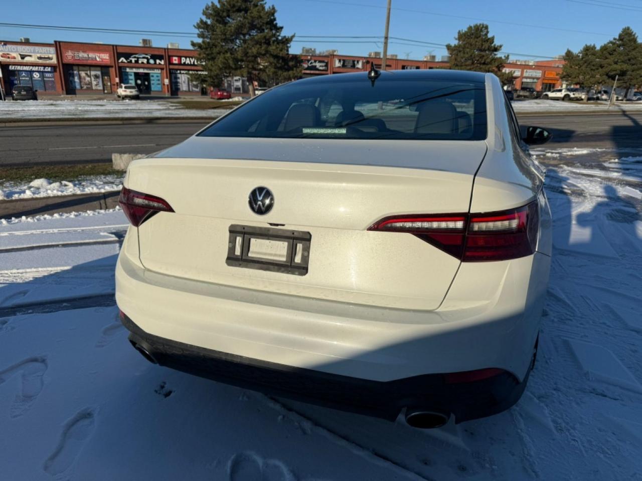 2024 Volkswagen Jetta GLI AUTOBAHN/ ONE OWNER/ SUNROOF/ NAVI/ WIRELESS CARPL - Photo #6