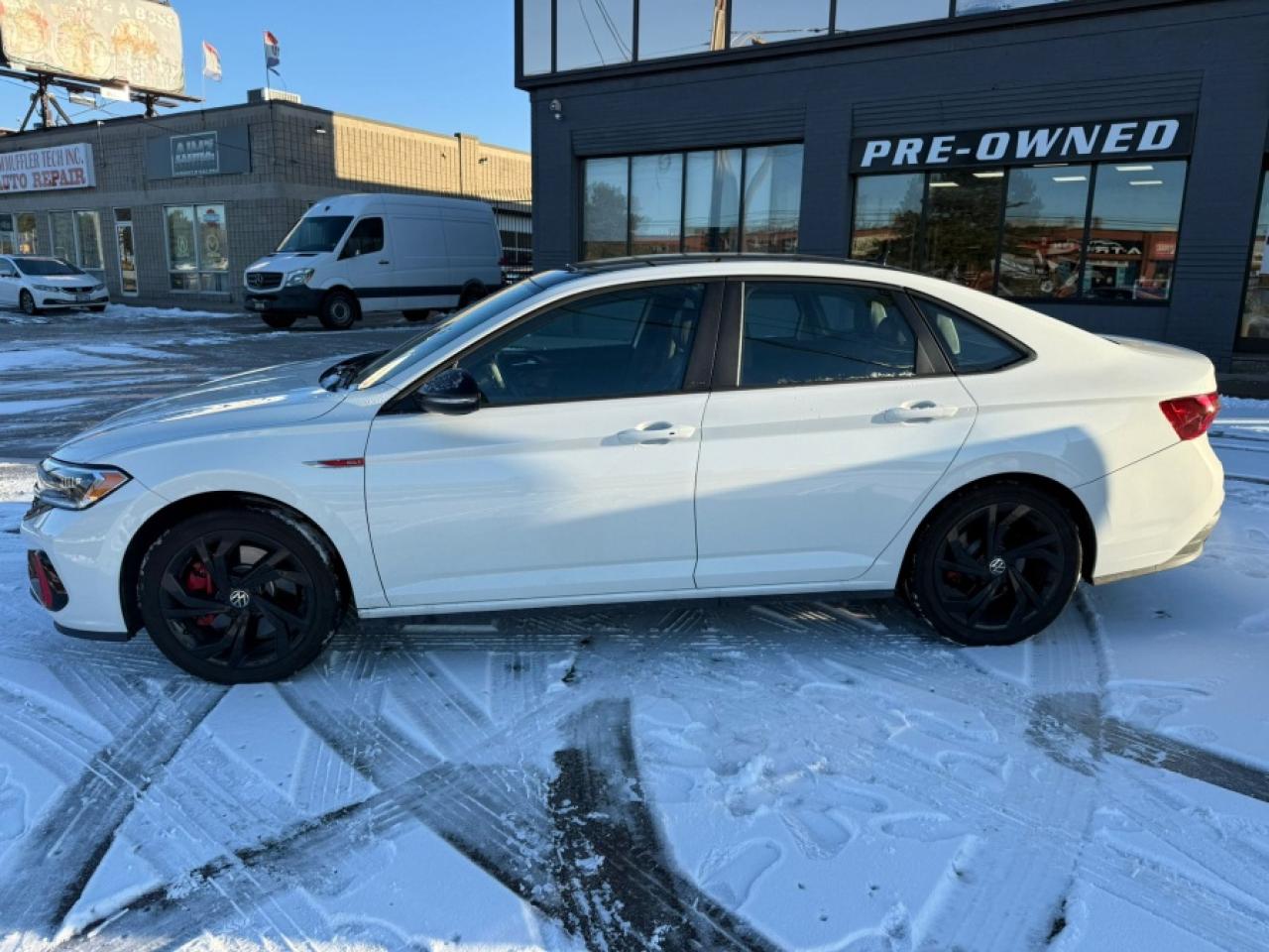 2024 Volkswagen Jetta GLI AUTOBAHN/ ONE OWNER/ SUNROOF/ NAVI/ WIRELESS CARPL - Photo #8