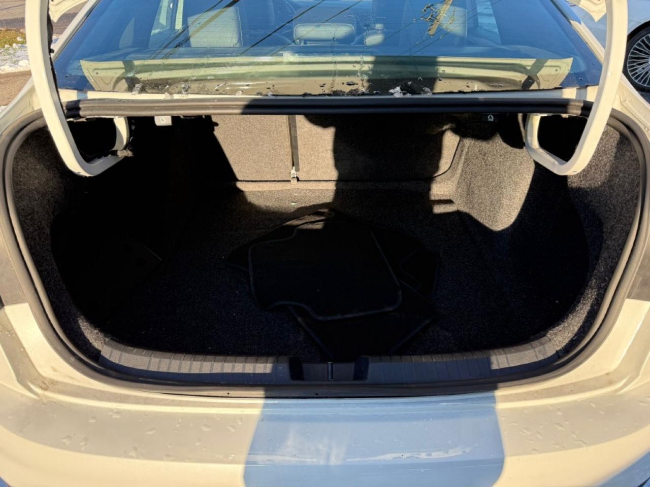 2024 Volkswagen Jetta GLI AUTOBAHN/ ONE OWNER/ SUNROOF/ NAVI/ WIRELESS CARPL - Photo #21