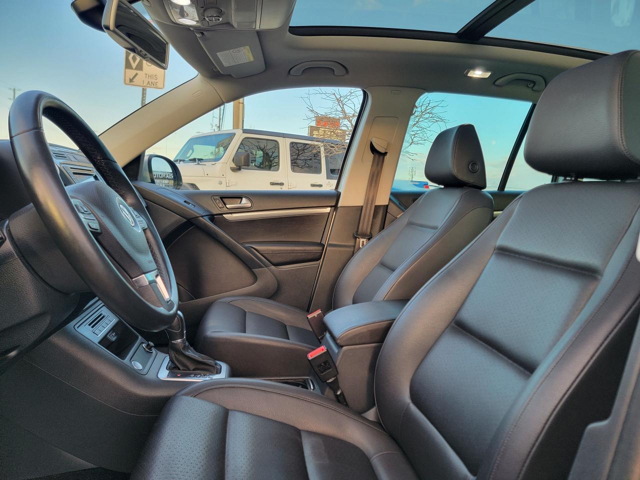 2017 Volkswagen Tiguan COMFORTLINE - Photo #12