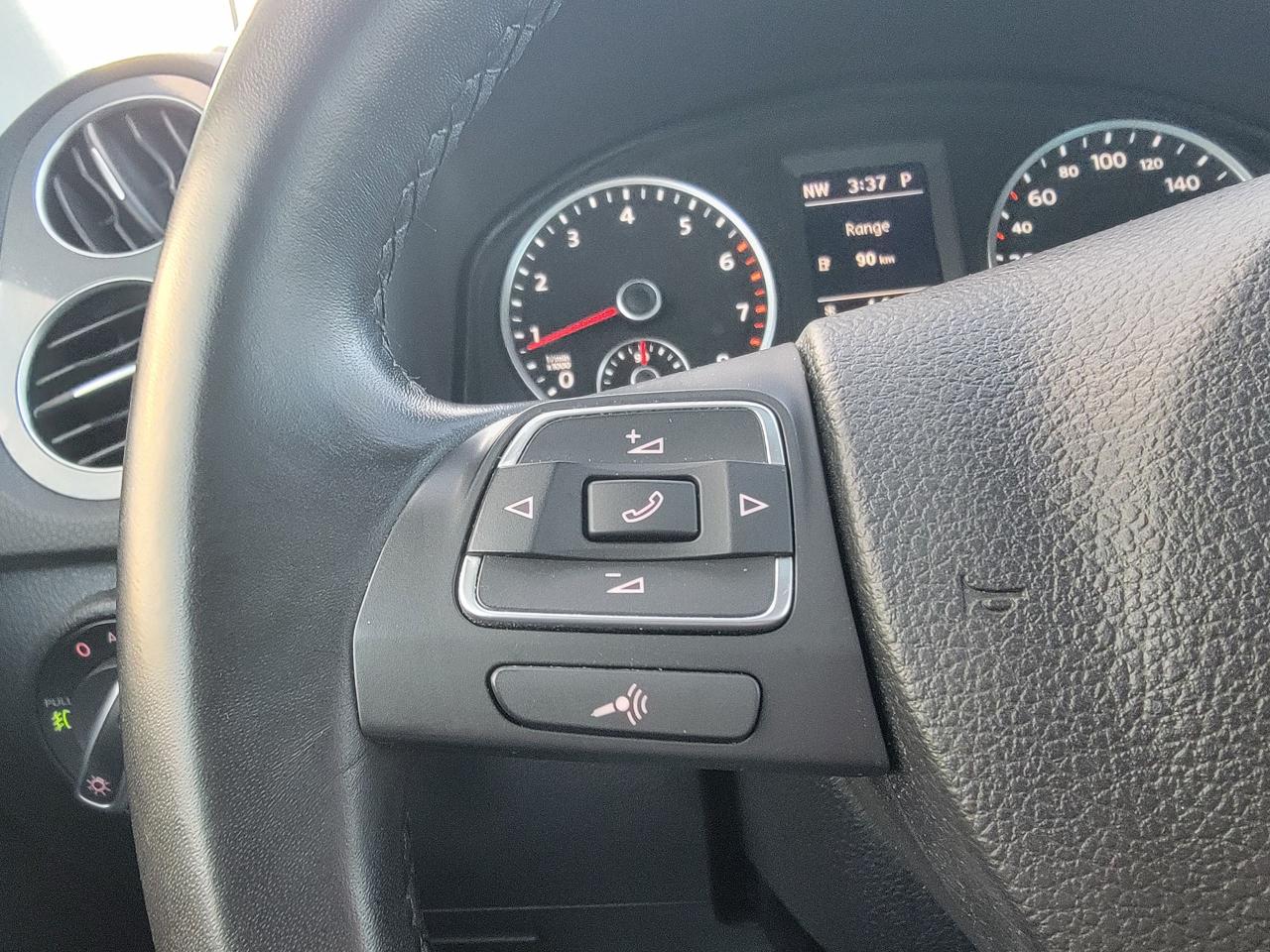 2017 Volkswagen Tiguan COMFORTLINE - Photo #20