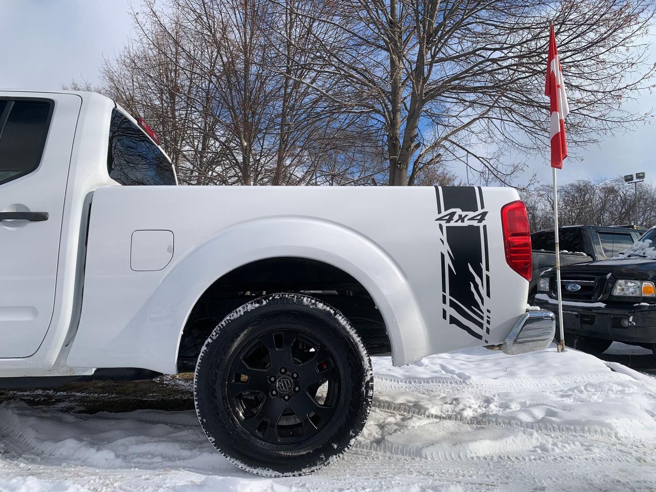 2012 Nissan Frontier SV Photo