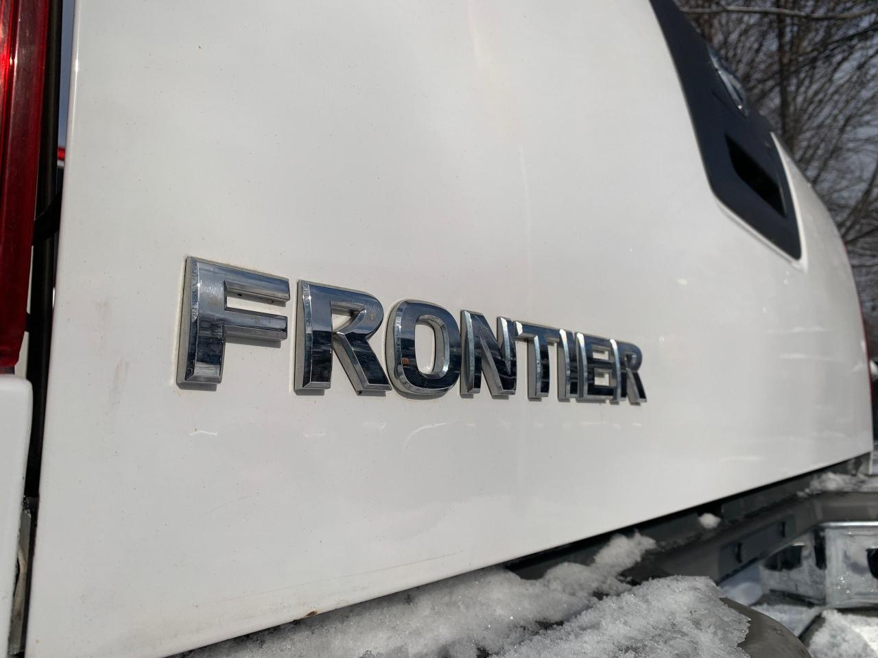 2012 Nissan Frontier SV Photo