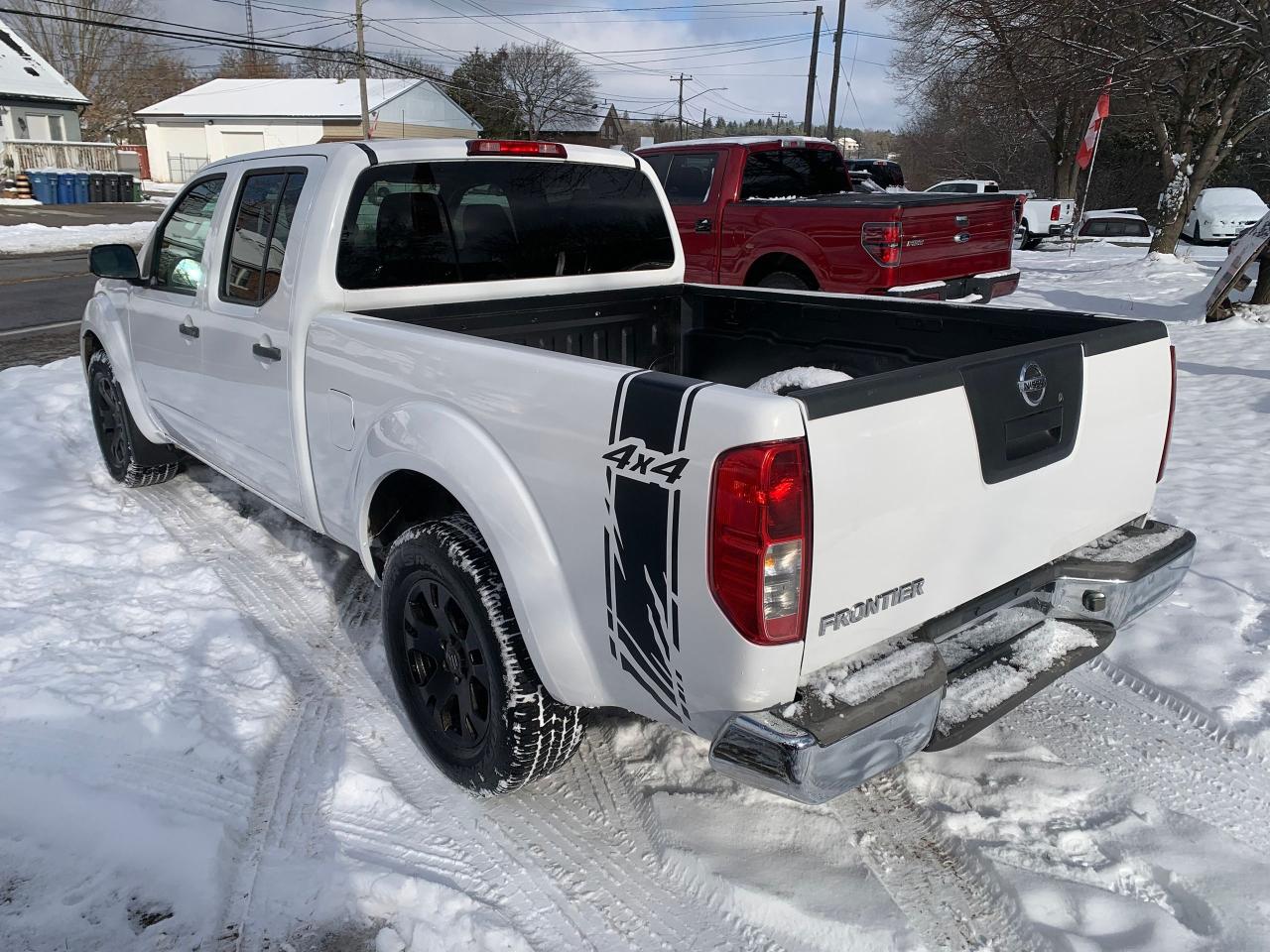 2012 Nissan Frontier SV Photo