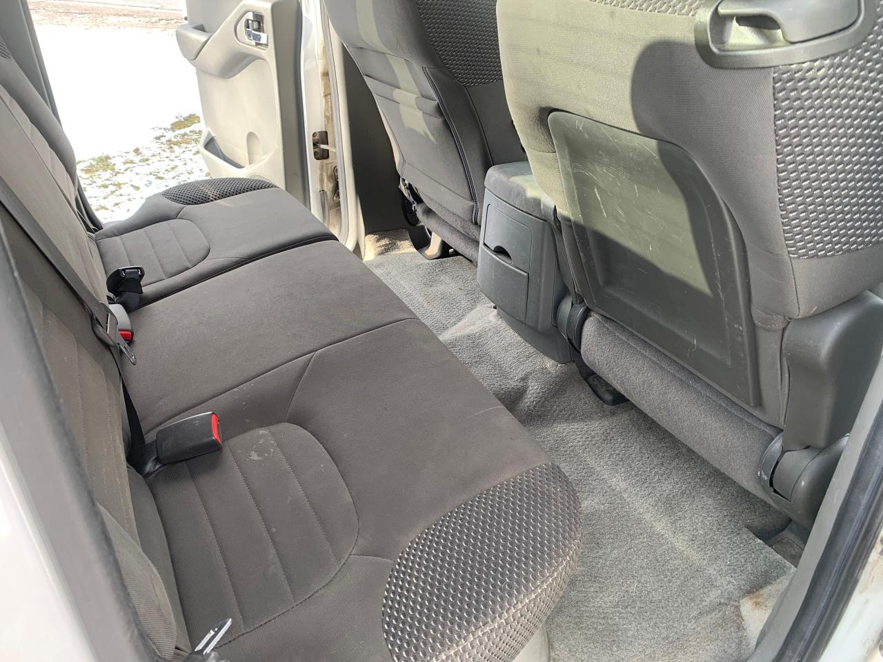 2012 Nissan Frontier SV Photo