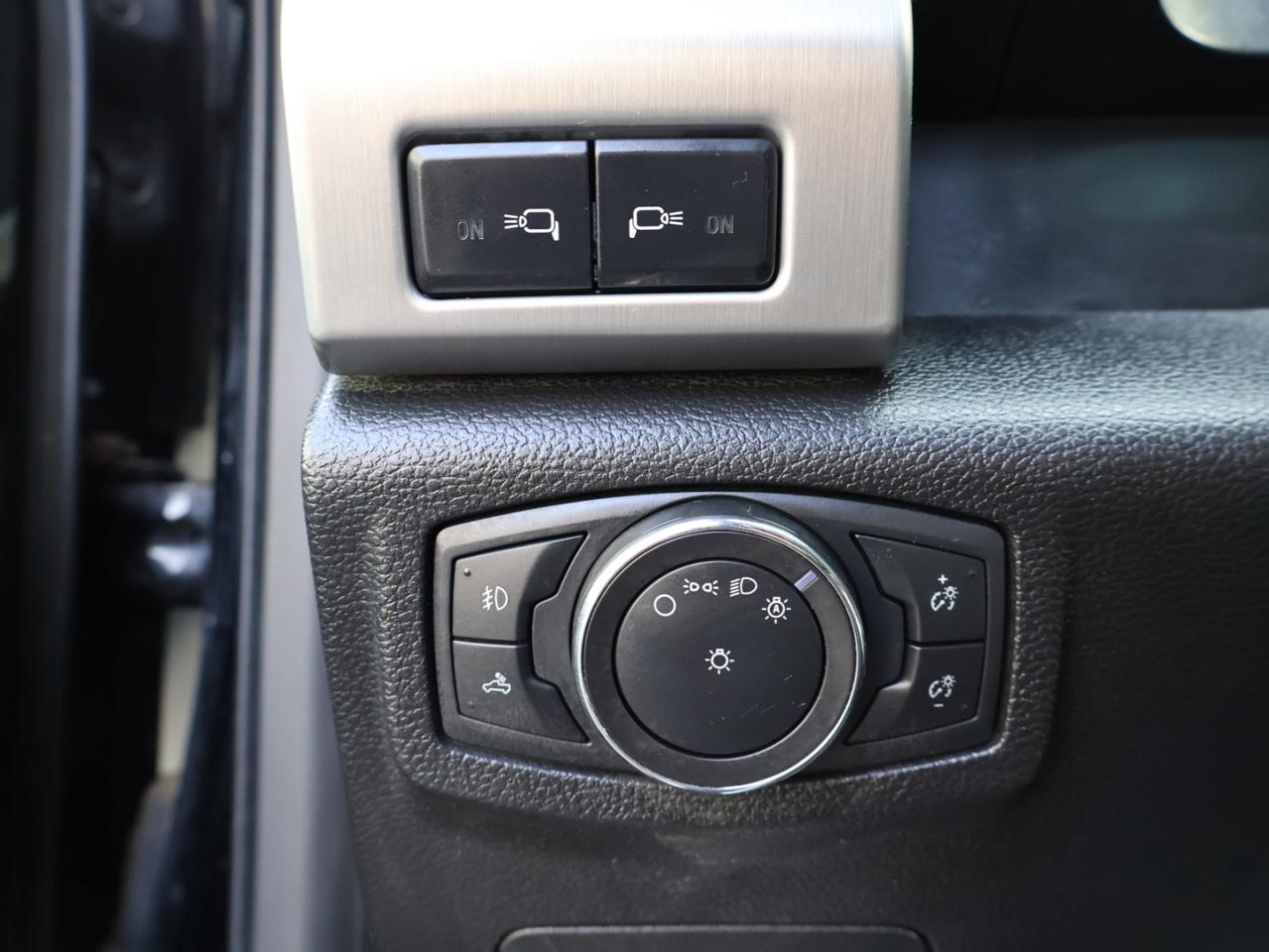 2018 Ford F-150 PLATINUM-FX4 4WD DIESEL CERTIFIED 360 CAMERA NAV BLUETOOTH LEATHER HEAT/COOL MASSAG SEATS P.ROOF CRUISE ALLOYS - Photo #35