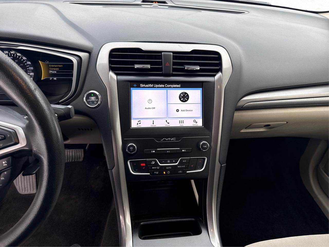 2019 Ford Fusion SE FWD - Photo #11