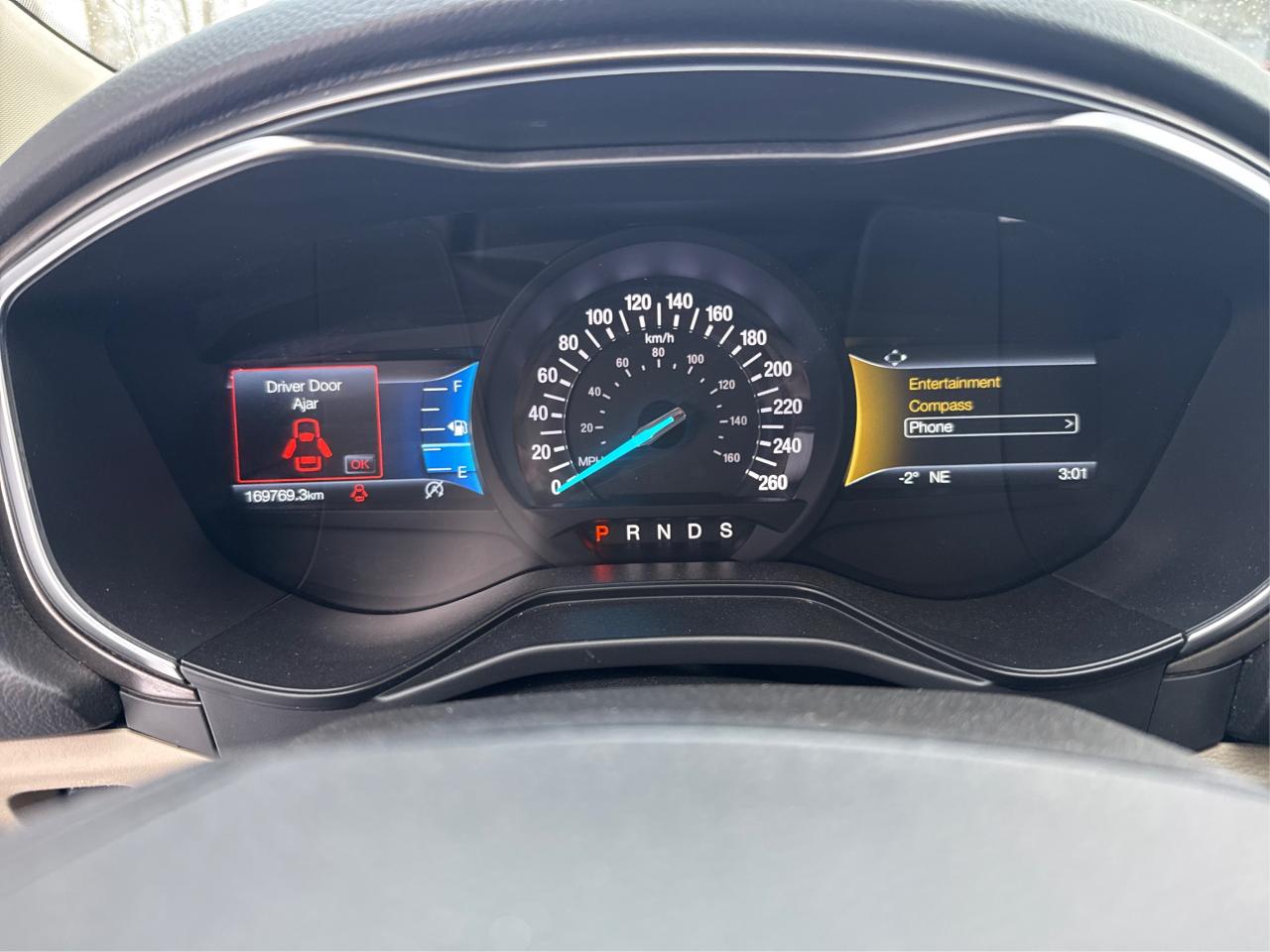 2019 Ford Fusion SE FWD - Photo #12