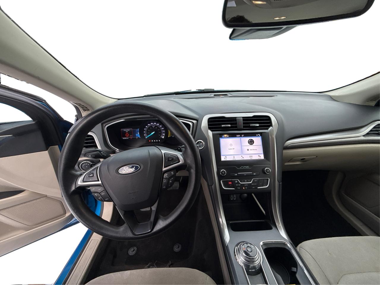 2019 Ford Fusion SE FWD - Photo #15