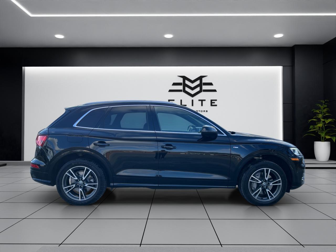 2020 Audi Q5 E-HYBRID - PROGRESSIV - QUATTRO - S-LINE - HYBRID !!! Photo