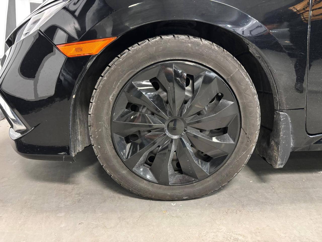 2019 Honda Civic EX CVT $0 % DOWN FINANCE OAC Photo