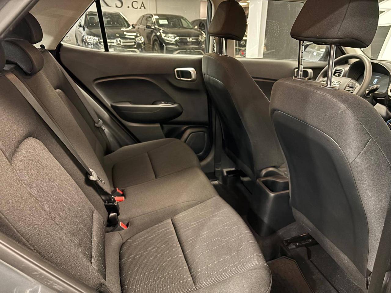 2024 Hyundai Venue Essential IVT w/Two-Tone $0 % DOWN FINANCE OAC Photo