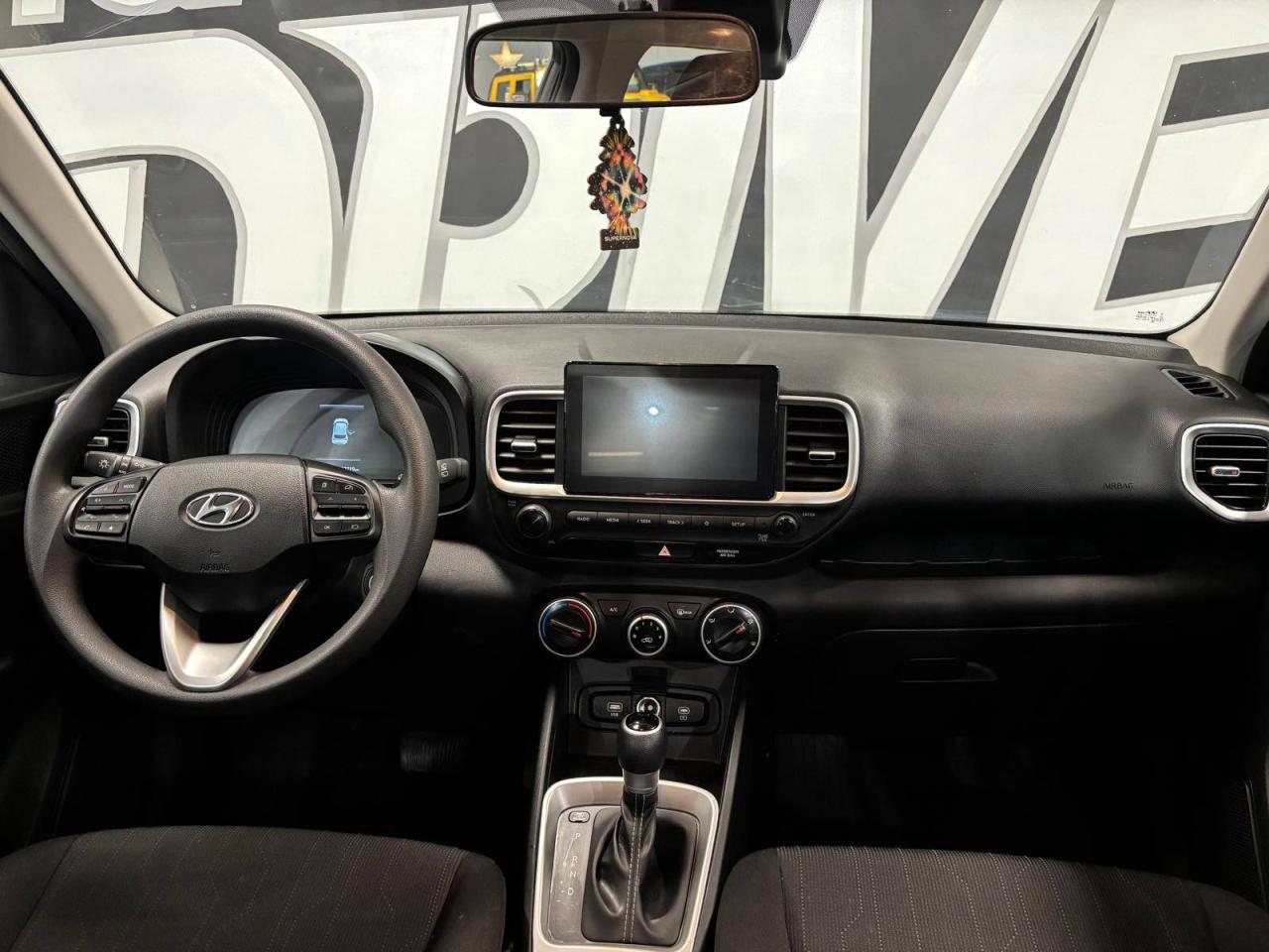 2024 Hyundai Venue Essential IVT w/Two-Tone $0 % DOWN FINANCE OAC Photo