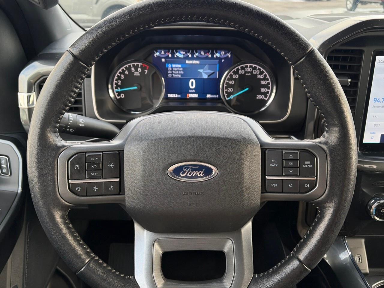 2022 Ford F-150 XLT 4WD SuperCrew 5.5' Box Photo