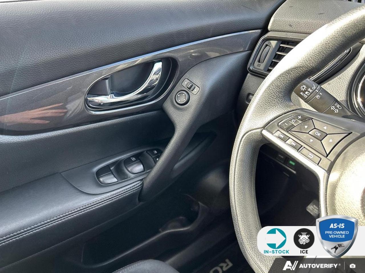 2019 Nissan Rogue SV AS TRADED Photo