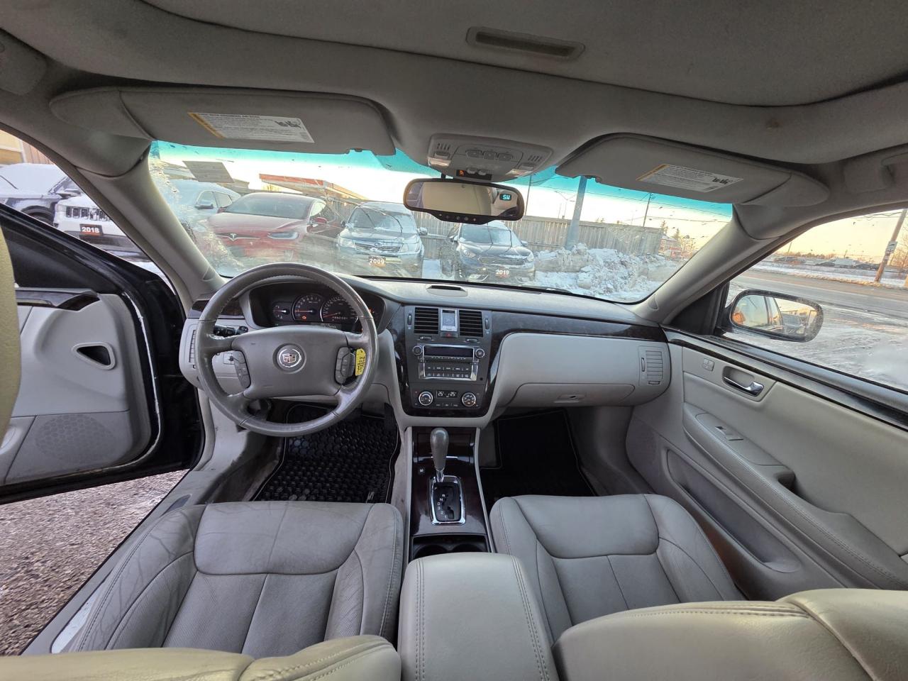 2008 Cadillac DTS LOW KMS, ONLY 121KMS, LOADED, AS IS SPECIAL - Photo #14