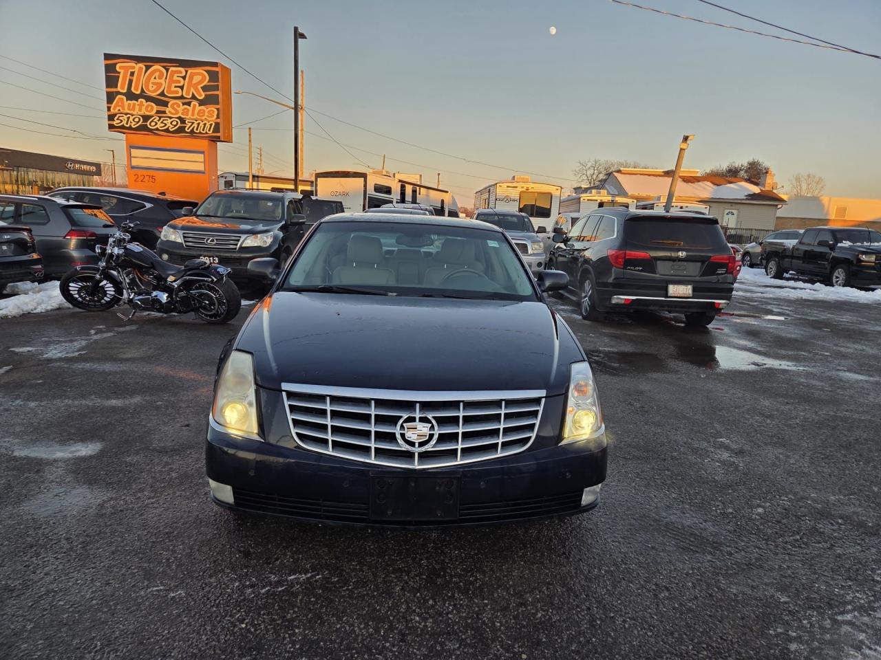 2008 Cadillac DTS LOW KMS, ONLY 121KMS, LOADED, AS IS SPECIAL - Photo #8