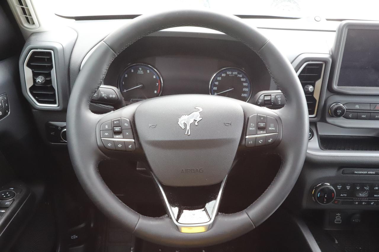 2024 Ford Bronco Sport Outer Banks 4X4 Photo5