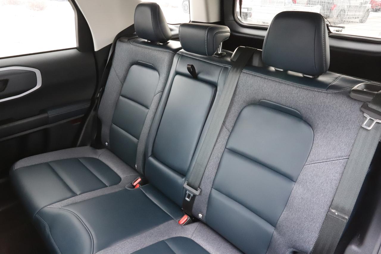 2024 Ford Bronco Sport Outer Banks 4X4 Photo5