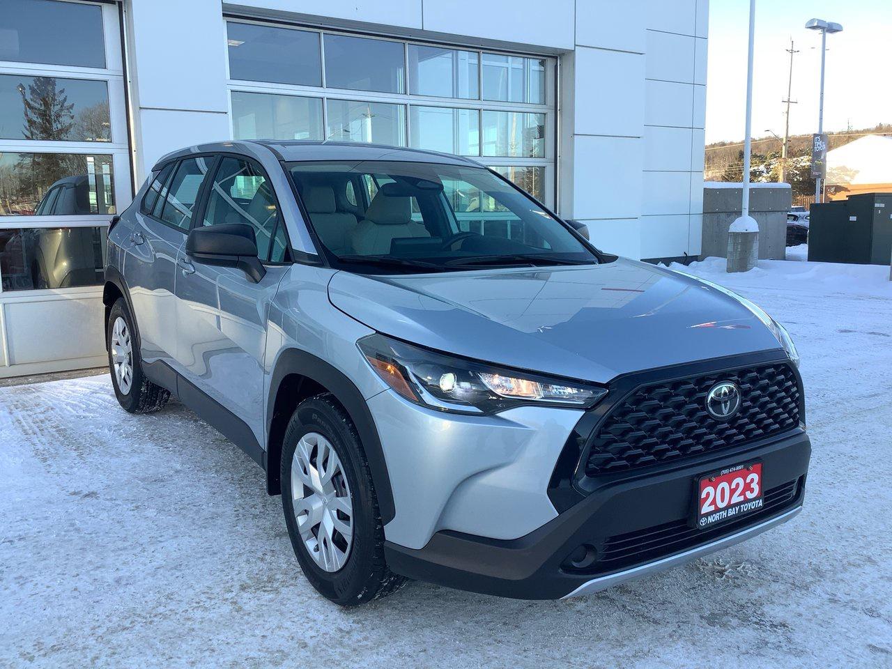 2023 Toyota Corolla Cross L Photo