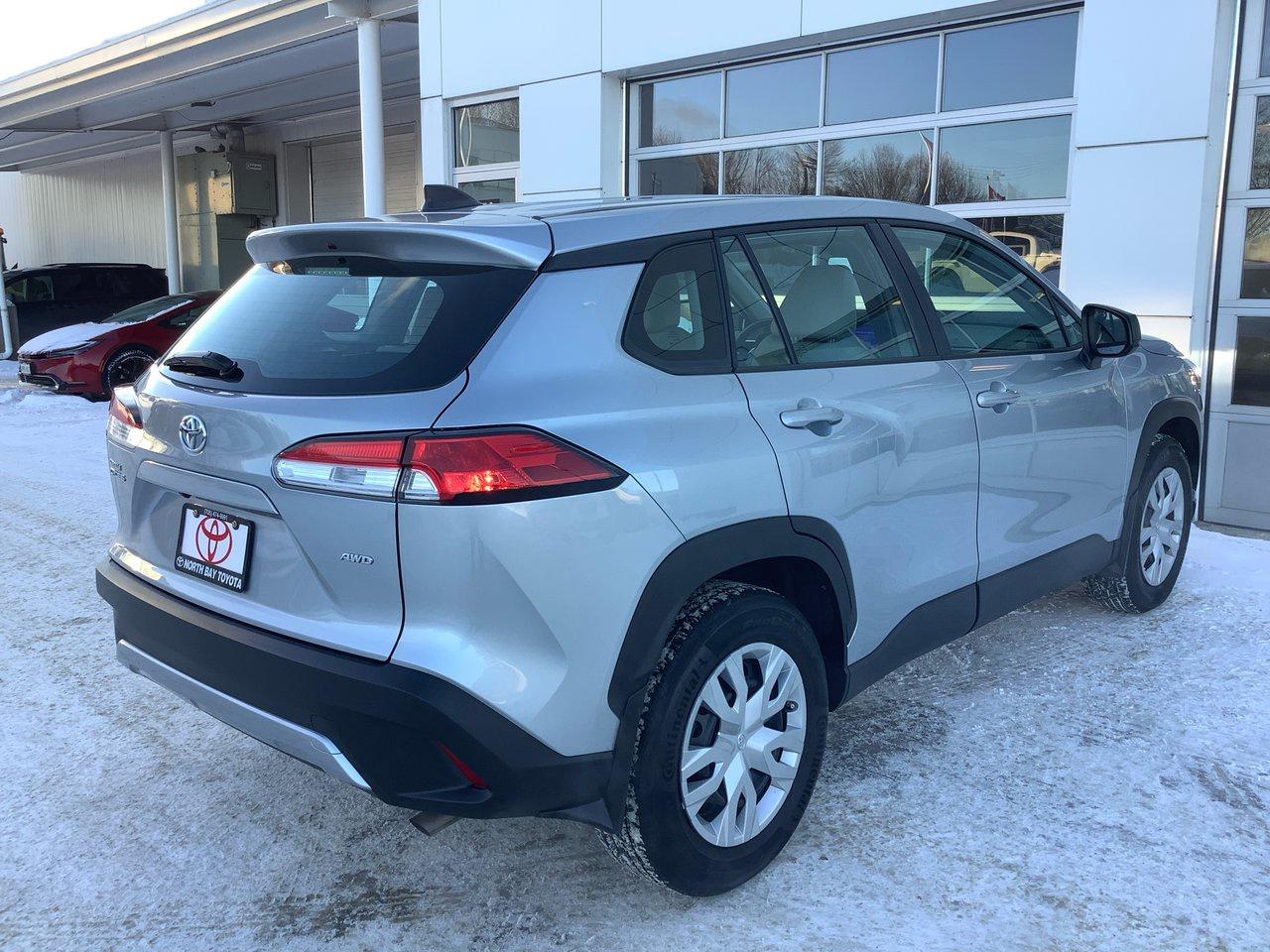 2023 Toyota Corolla Cross L Photo