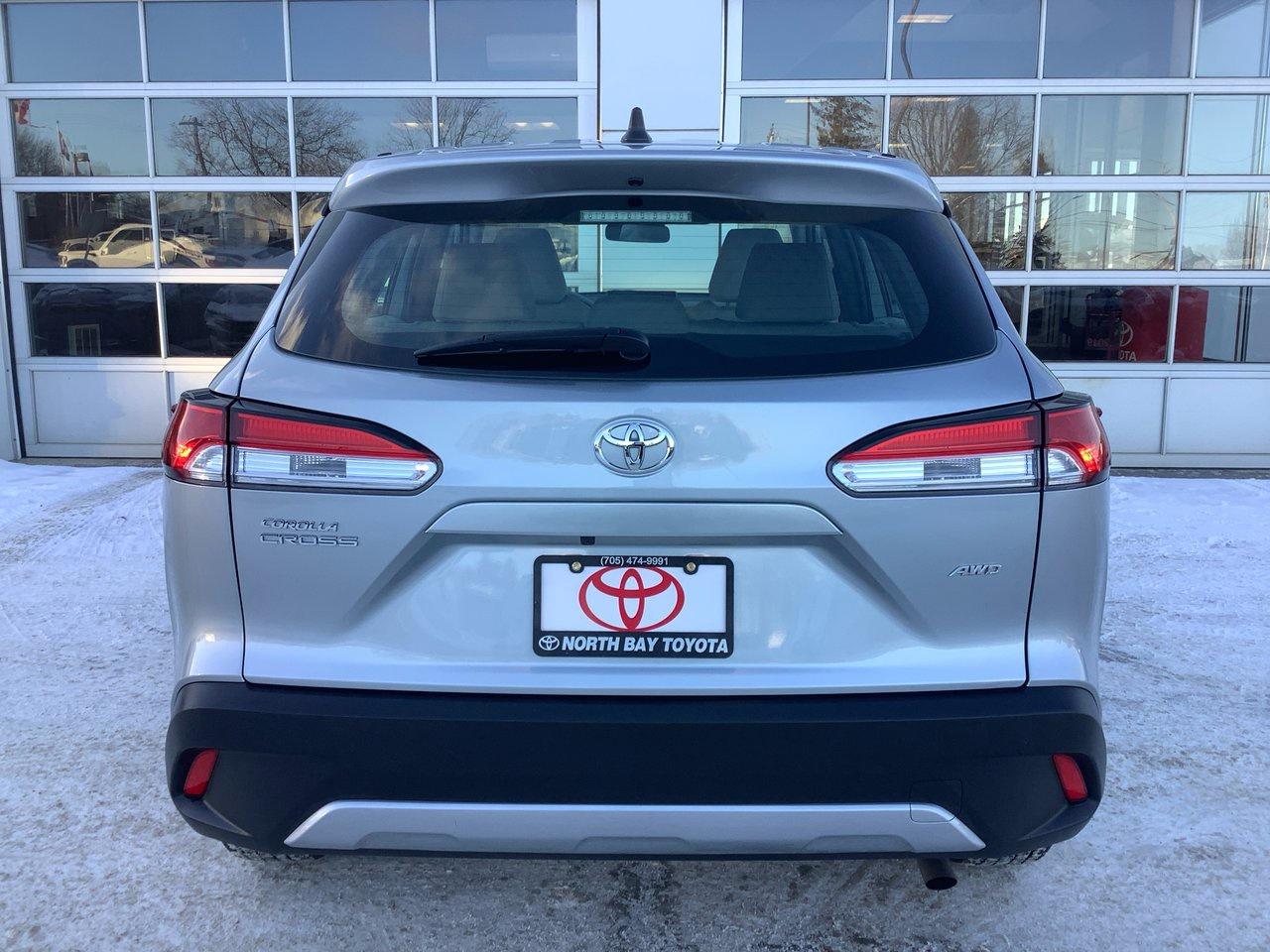 2023 Toyota Corolla Cross L Photo