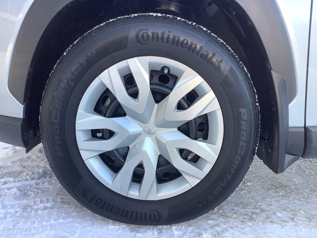 2023 Toyota Corolla Cross L Photo