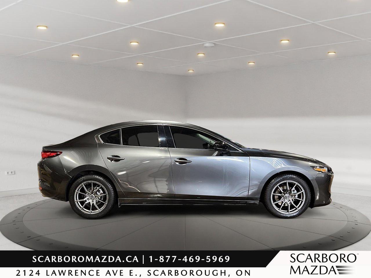 2022 Mazda MAZDA3 GT w/Turbo Photo2