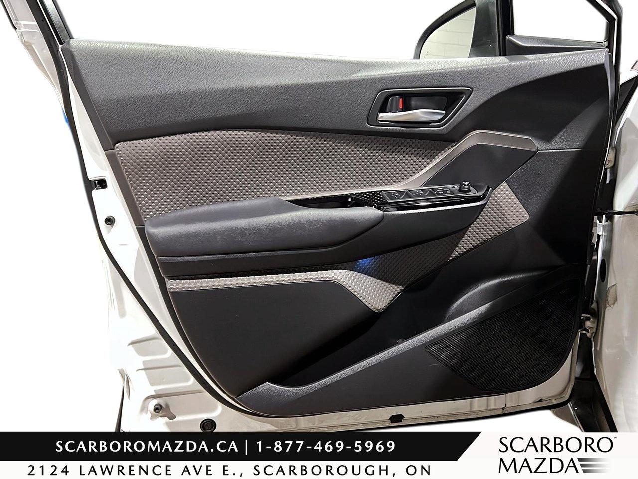 2022 Toyota C-HR Limited Photo