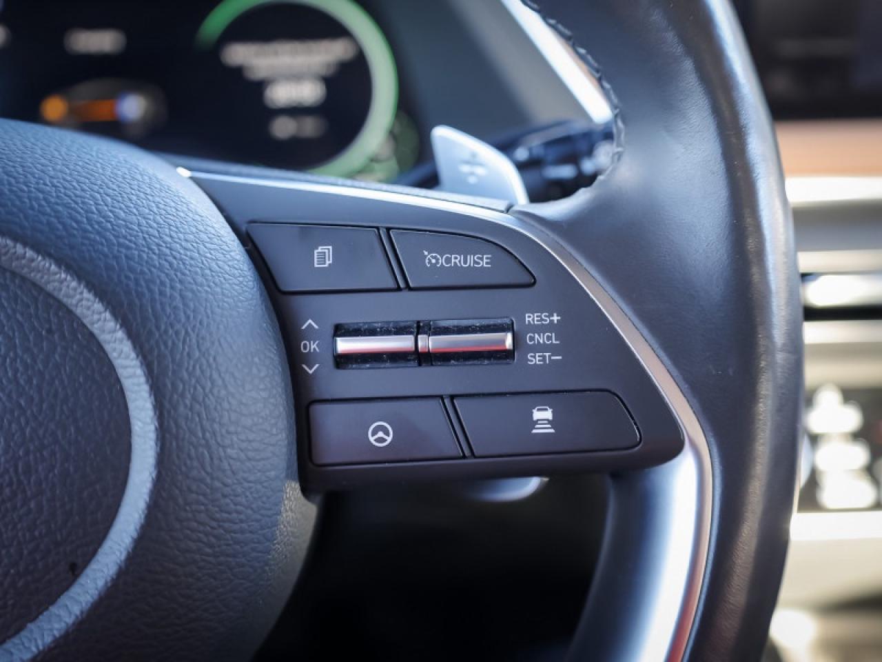 2022 Hyundai Sonata Hybrid Ultimate  - Leather Seats - $178 B/W Photo